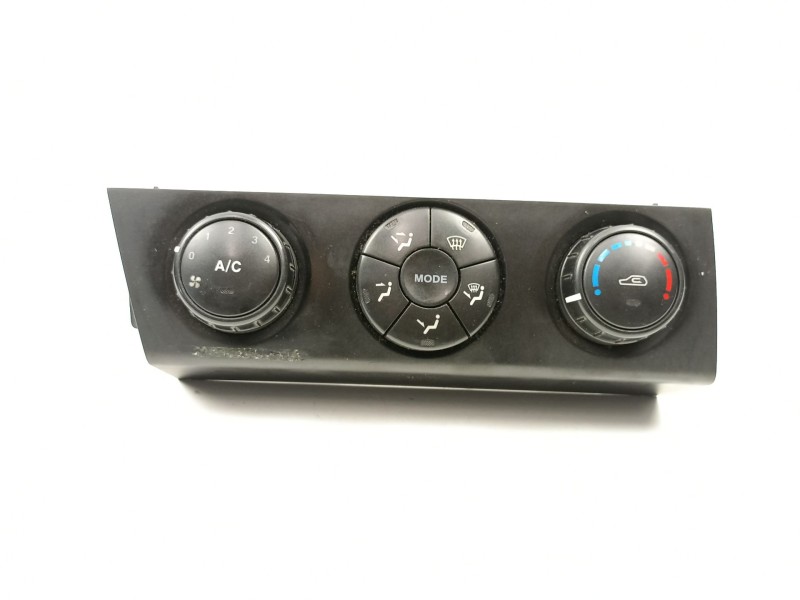Recambio de mandos calefaccion aire para ssangyong kyron 2.0 xdi referencia OEM IAM 6870009031  
