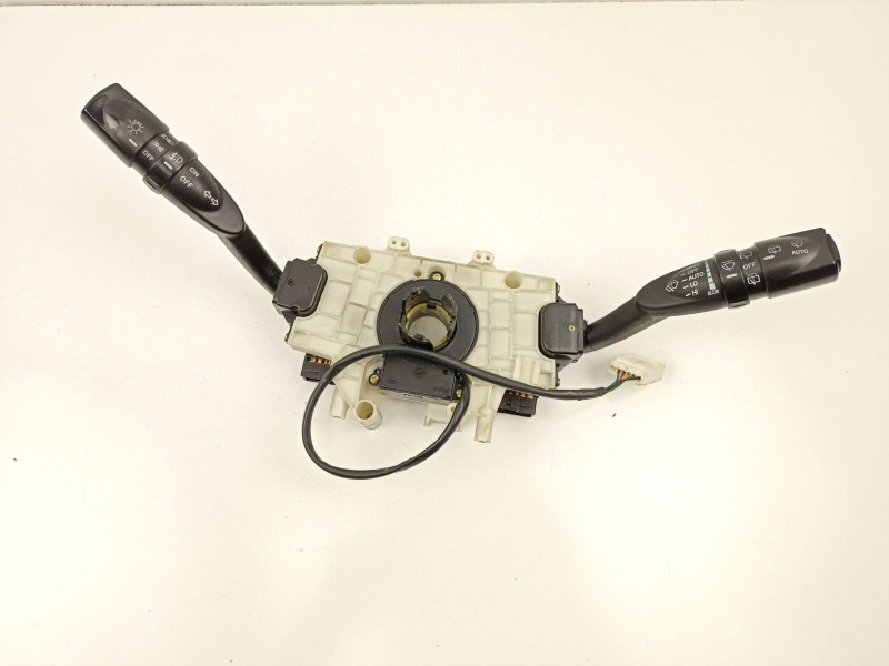 Recambio de mando luces y limpias para ssangyong kyron 2.0 xdi referencia OEM IAM 8591009341  8591009331