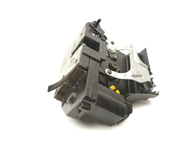 Recambio de cerradura puerta trasera derecha para ssangyong kyron 2.0 xdi referencia OEM IAM 7132009005  