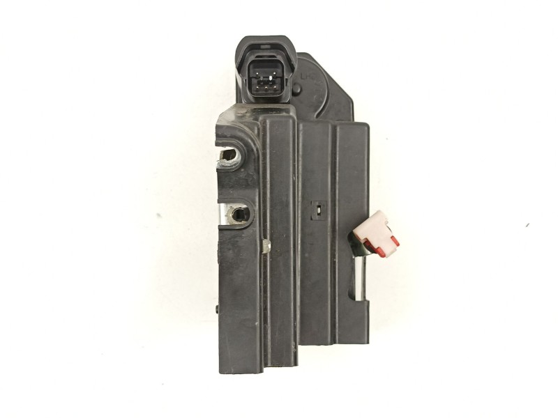 Recambio de cerradura puerta trasera izquierda para ssangyong kyron 2.0 xdi referencia OEM IAM 7131009005  