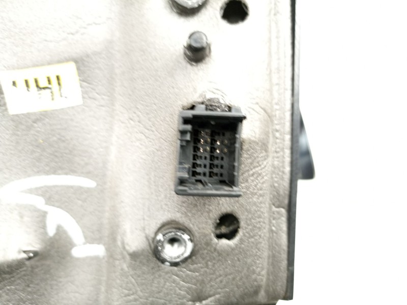 Recambio de retrovisor derecho para ssangyong kyron 2.0 xdi referencia OEM IAM 7894009121  