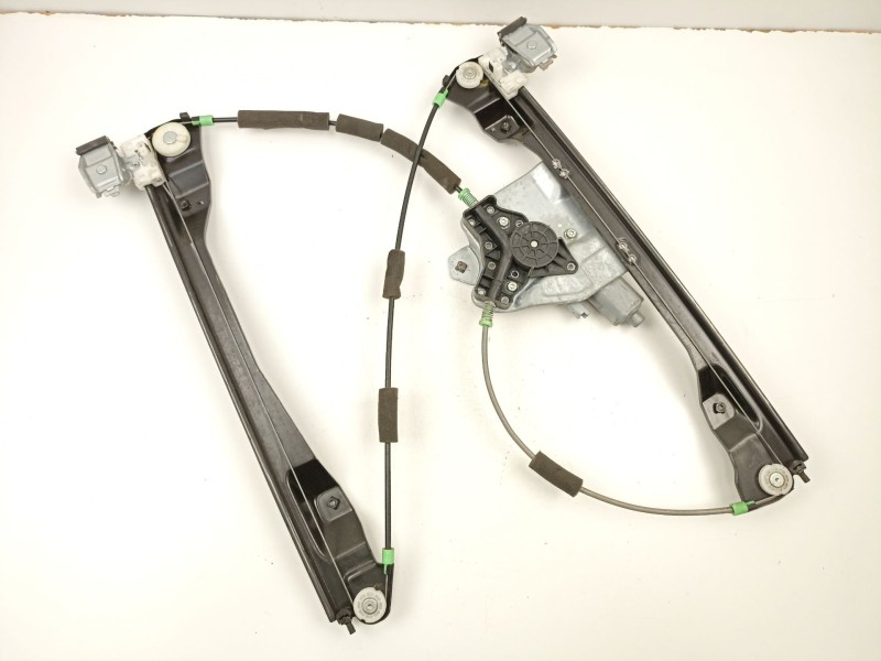 Recambio de elevalunas delantero derecho para ssangyong kyron 2.0 xdi referencia OEM IAM 7232109004  