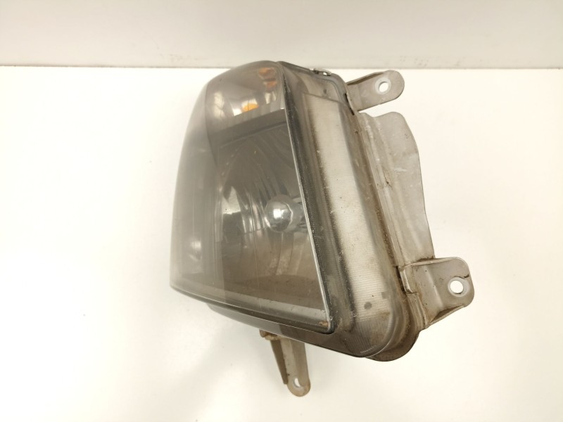 Recambio de faro derecho para isuzu d-max i (tfr, tfs) 2.5 ditd 4x4 (tfs86_) referencia OEM IAM 8980799990  