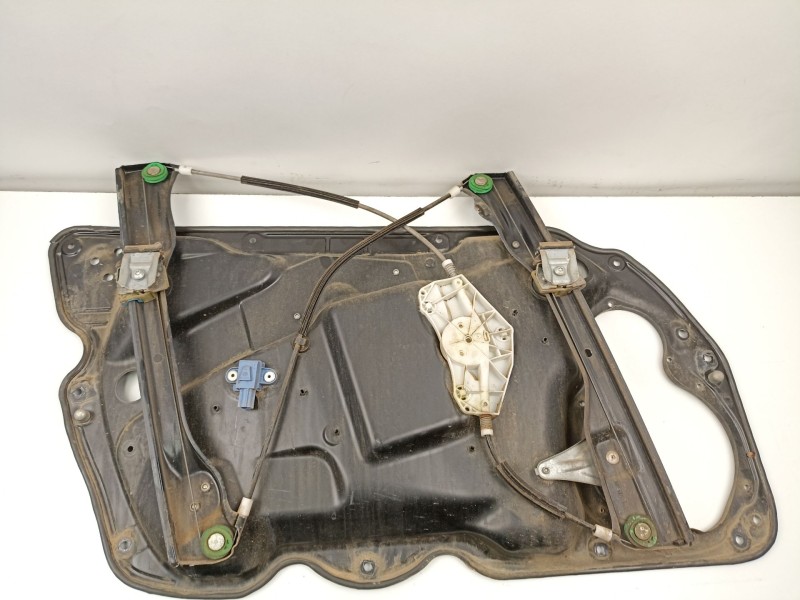 Recambio de elevalunas delantero derecho para volkswagen passat b6 (3c2) 2.0 tdi 16v referencia OEM IAM 1K0959792H  