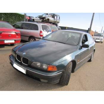 BMW 5 (E39)