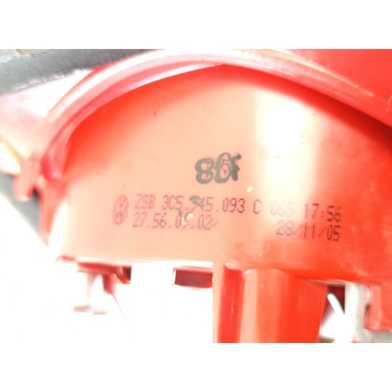 Recambio de piloto porton izquierdo para volkswagen passat b6 (3c2) 2.0 tdi 16v referencia OEM IAM 3C5945093C  