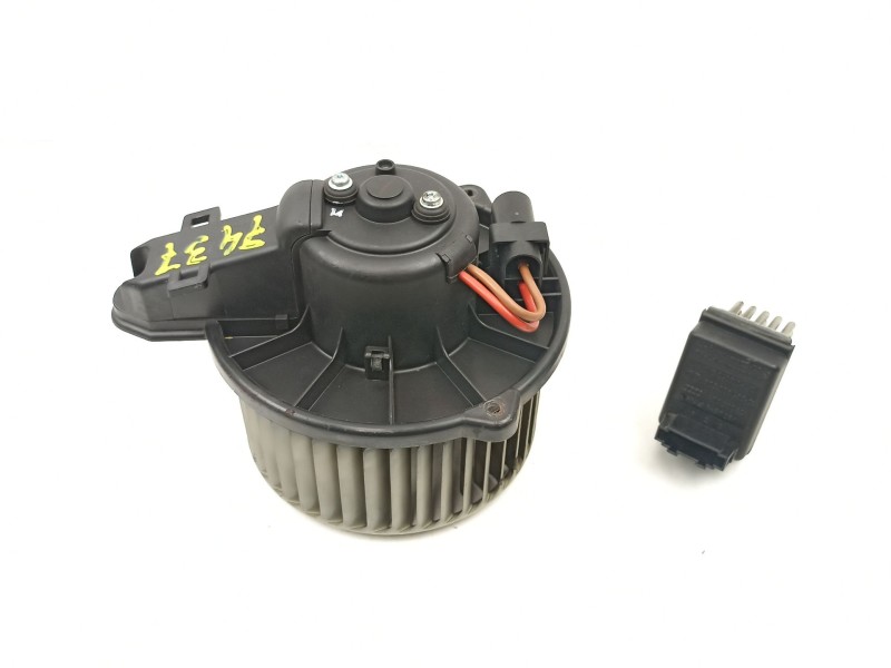 Recambio de motor calefaccion para audi a6 2.5 4b 2.5 referencia OEM IAM 4B1820021B 0130111202 