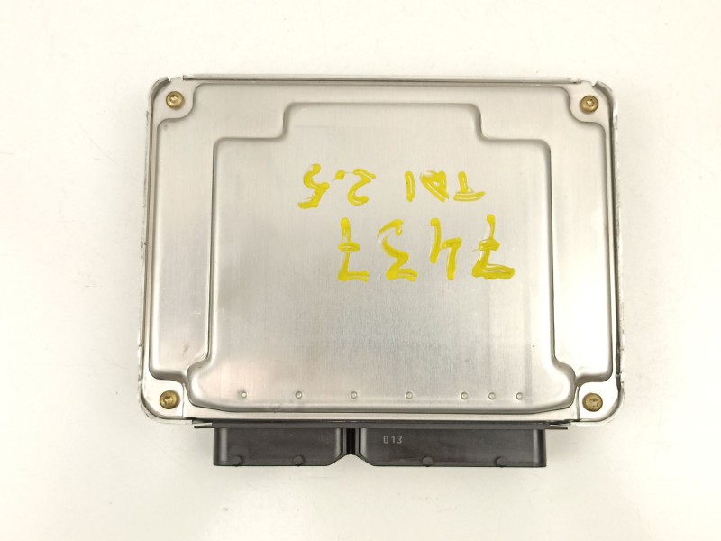 Recambio de centralita para audi a6 2.5 4b 2.5 referencia OEM IAM 4B2907401E 0281010394 