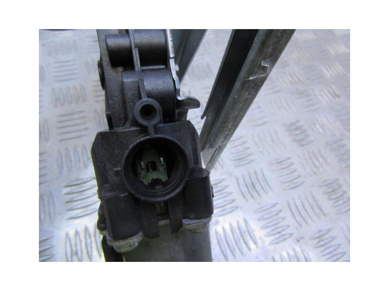 Recambio de elevalunas elec. tra. izq. : nissan note : 1.5 dci (85,65cv) [2009] para nissan note 1.5 dci referencia OEM IAM 2PIN