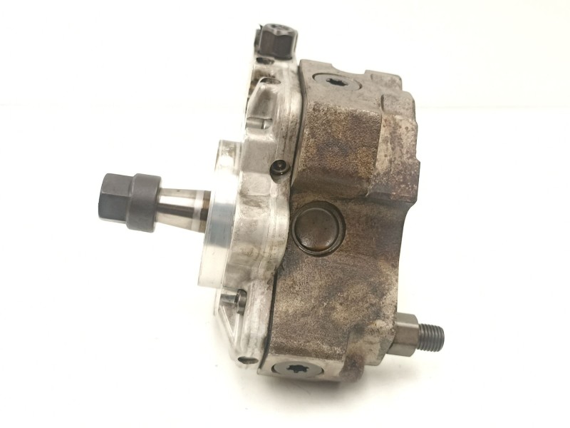 Recambio de bomba inyectora diesel para bmw x5 (e70) xdrive 35 d referencia OEM IAM 7798333 0445010146 