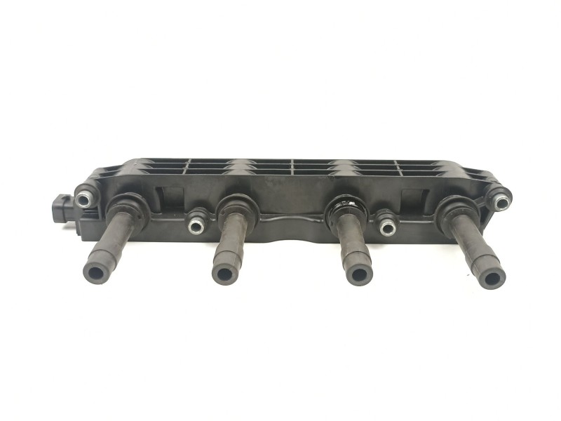 Recambio de bobina para opel meriva a monospace (x03) 1.6 16v (e75) referencia OEM IAM 19005212  