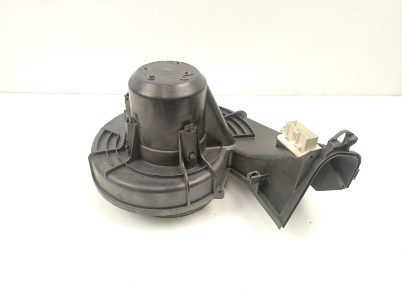 Recambio de motor calefaccion para opel meriva a monospace (x03) 1.6 16v (e75) referencia OEM IAM 13124703  