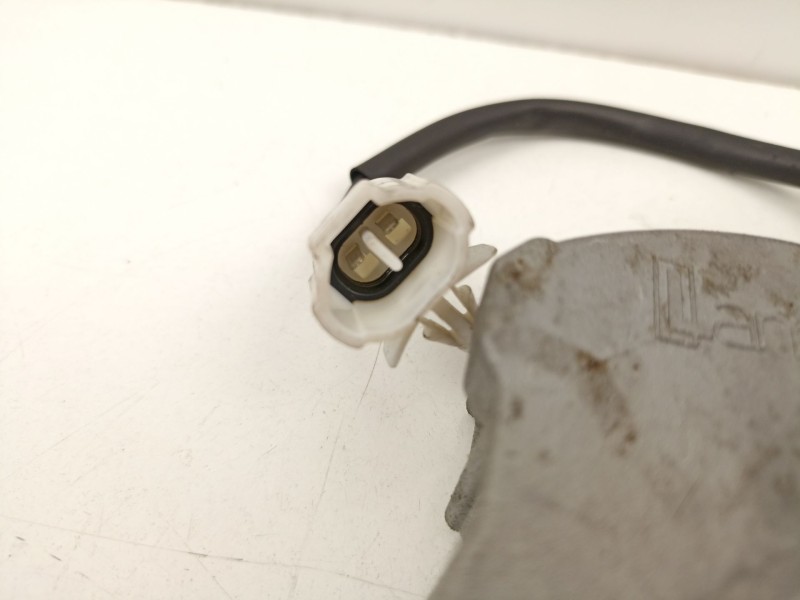 Recambio de elevalunas delantero derecho para opel agila (a) (h00) 1.0 12v (f68) referencia OEM IAM 9215910  