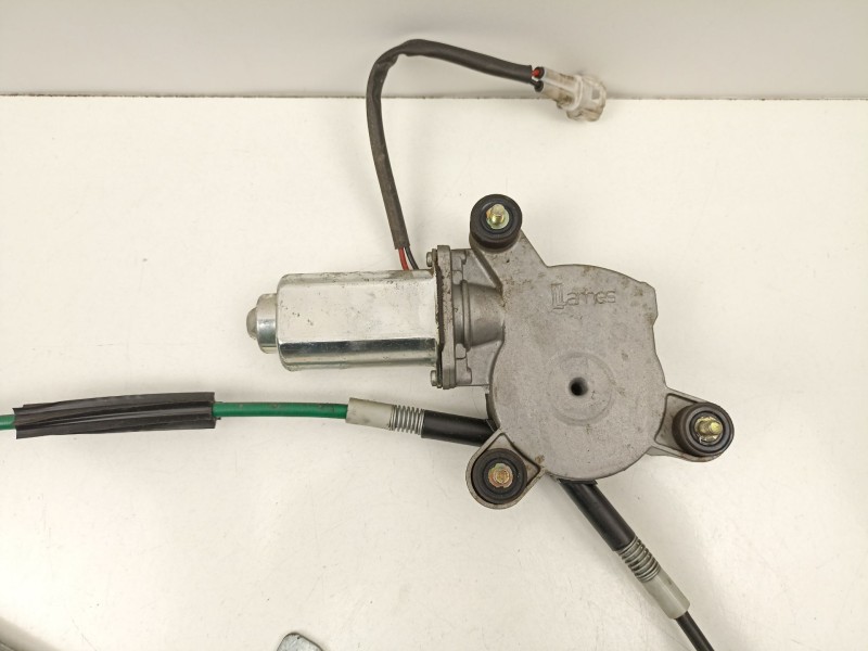 Recambio de elevalunas delantero izquierdo para opel agila (a) (h00) 1.0 12v (f68) referencia OEM IAM 9215911  