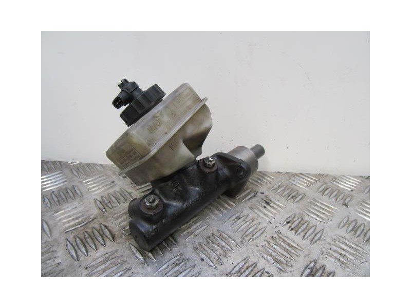 Recambio de bomba de freno : volkswagen santana : 1.8 g (87,83cv) [1986] para volkswagen santana 1.8 g referencia OEM IAM   