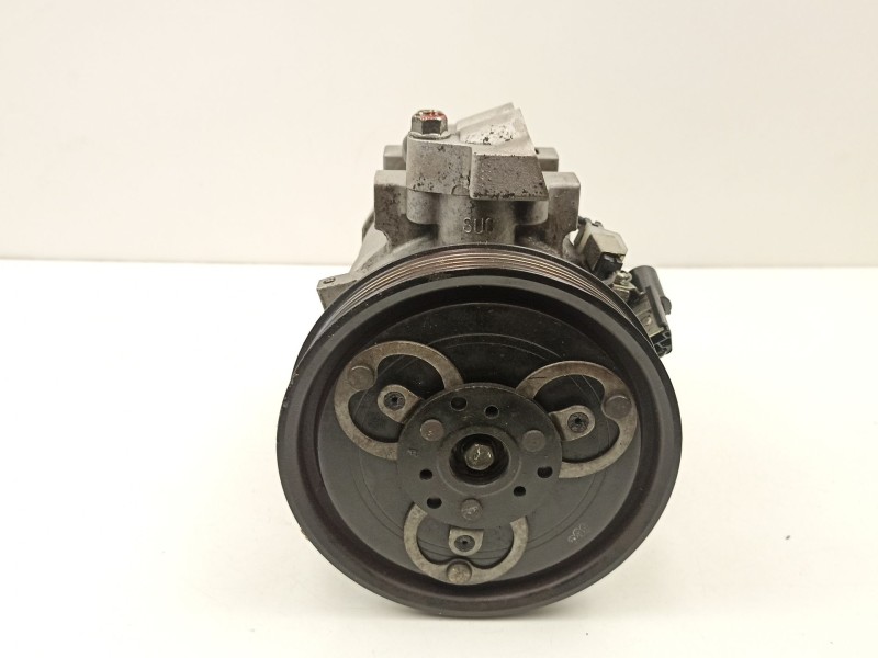 Recambio de compresor aire acondicionado para ssangyong kyron 2.0 xdi referencia OEM IAM 6641300115  