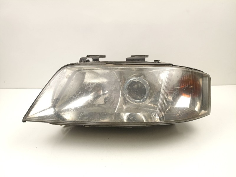 Recambio de faro izquierdo para audi a6 c5 (4b2) 2.4 referencia OEM IAM 4B0941029K  