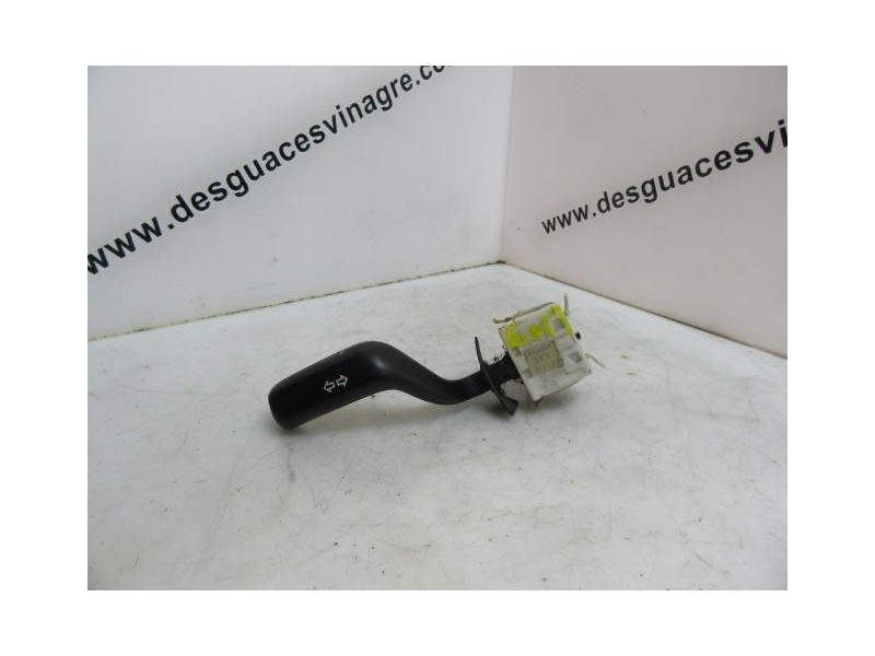 Recambio de mando luces y limpias : saab 900 : 2.0 g (133,24cv) 5p [1994] para saab 900 2.0 g referencia OEM IAM SOLOINTERMITENC