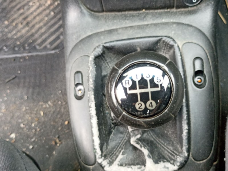 opel vectra b (j96) del año 1998