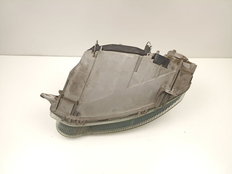 Recambio de faro derecho para alfa romeo 147 (937_) 1.9 jtd (937.axd1a, 937.bxd1a) referencia OEM IAM 46826194 0301186202 