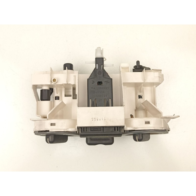 Recambio de mandos calefaccion aire para opel astra 1.6 g referencia OEM IAM 90360130  