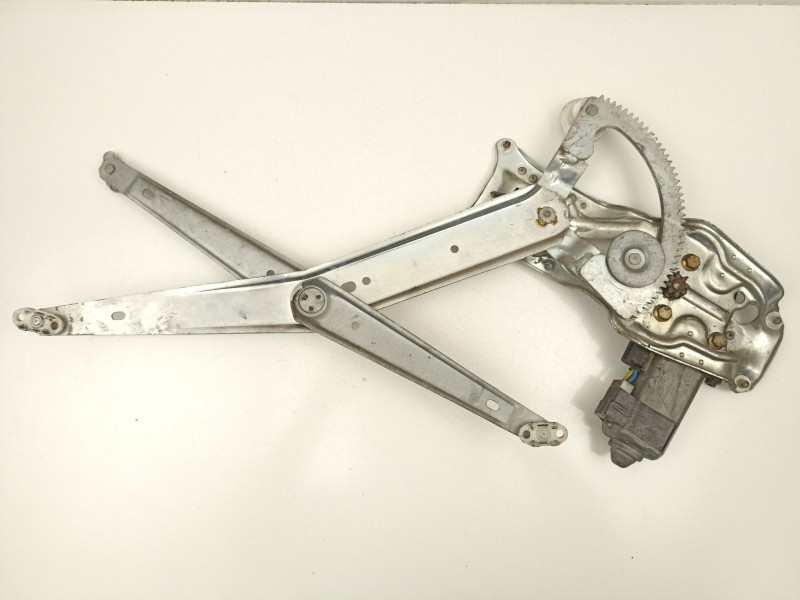 Recambio de elevalunas delantero derecho para opel astra 1.4 g referencia OEM IAM 90360542  