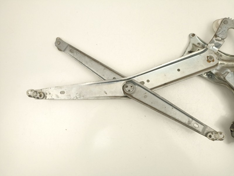 Recambio de elevalunas delantero derecho para opel astra 1.4 g referencia OEM IAM 90360542  