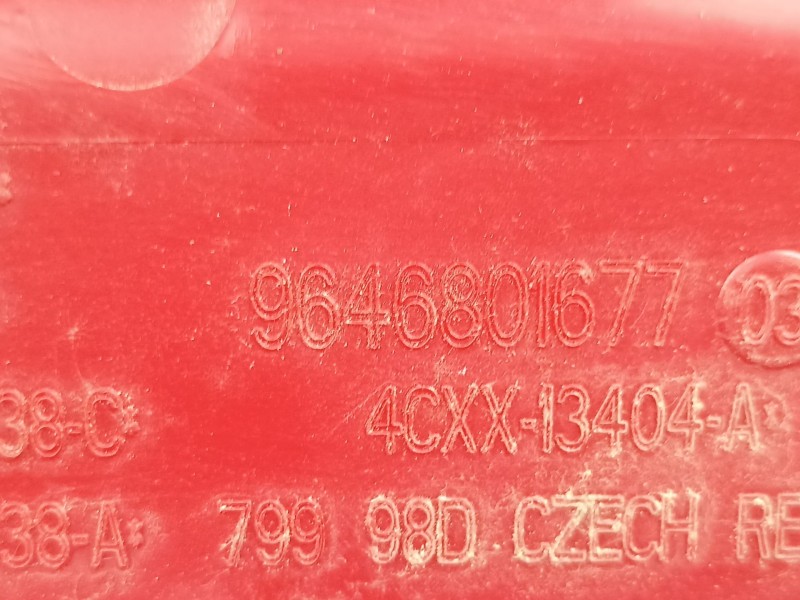 Recambio de piloto trasero derecho para citroën c4 coupé (la_) 1.6 hdi referencia OEM IAM 9646801677  