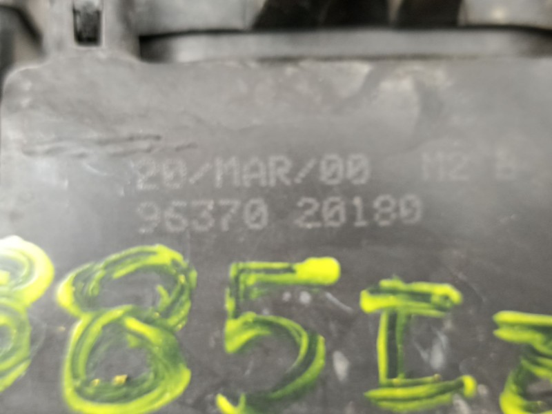 Recambio de faro izquierdo para citroën xsara (n1) 1.9 td referencia OEM IAM 9637020180  