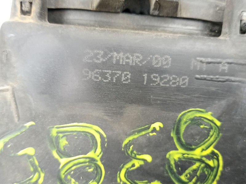 Recambio de faro derecho para citroën xsara (n1) 1.9 td referencia OEM IAM 9637019280  