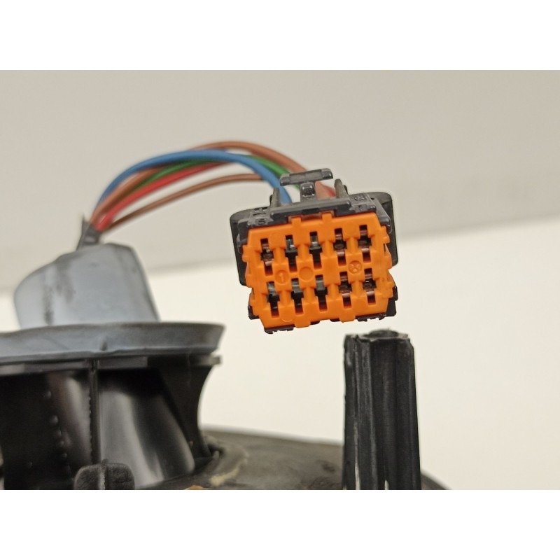 Recambio de retrovisor izquierdo para peugeot 206+ (2l_, 2m_) 1.4 i (2lkfwa, 2mkfwa) referencia OEM IAM 96823672XT  