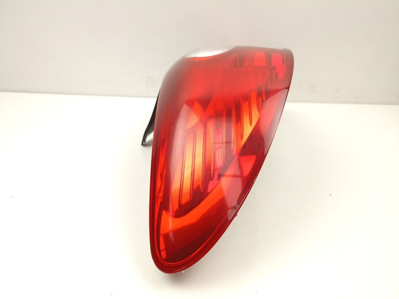 Recambio de piloto trasero izquierdo para peugeot 206+ (2l_, 2m_) 1.4 i (2lkfwa, 2mkfwa) referencia OEM IAM 9685618280  