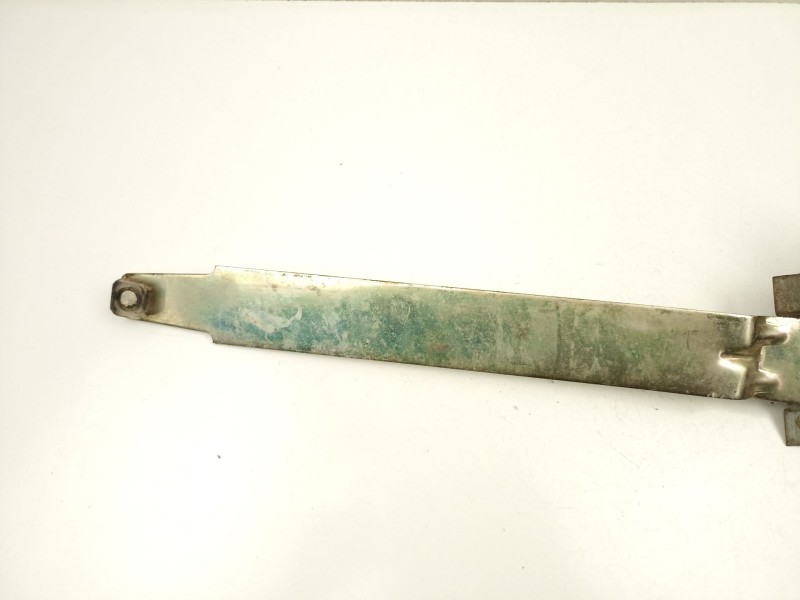 Recambio de elevalunas delantero derecho para land rover range 2.4 td referencia OEM IAM MTC3775  