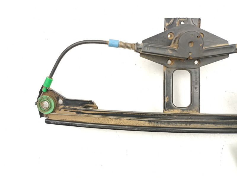 Recambio de elevalunas trasero derecho para volkswagen golf 1.9 d referencia OEM IAM 1H4839402E  