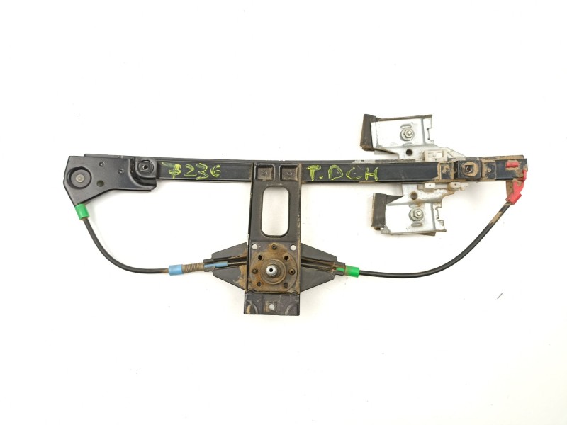 Recambio de elevalunas trasero derecho para volkswagen golf 1.9 d referencia OEM IAM 1H4839402E  