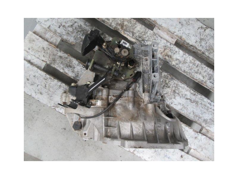 Recambio de cambio 5v (td/tdi ) : ford focus : 1.8 tdi (100,61cv) [2004] para ford focus 1.8 tdi referencia OEM IAM XR04131641  