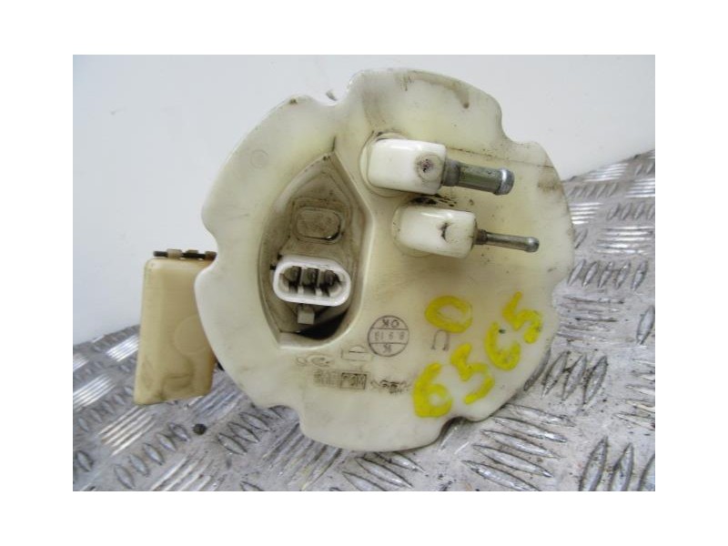 Recambio de bomba gasolina / aforadores : nissan almera : 2.0 d (74,78cv) [1999] para nissan almera 2.0 d referencia OEM IAM   