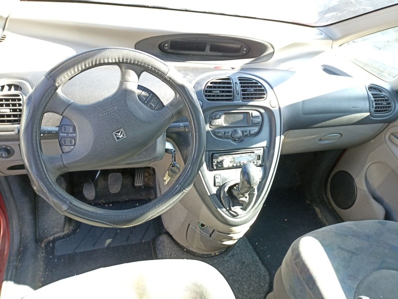 citroën xsara picasso (n68) del año 2001