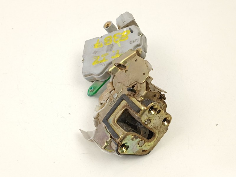 Recambio de cerradura puerta trasera izquierda para nissan terrano ii (r20) 2.7 tdi 4wd referencia OEM IAM 825037F600  