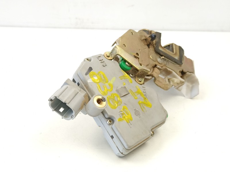 Recambio de cerradura puerta trasera izquierda para nissan terrano ii (r20) 2.7 tdi 4wd referencia OEM IAM 825037F600  