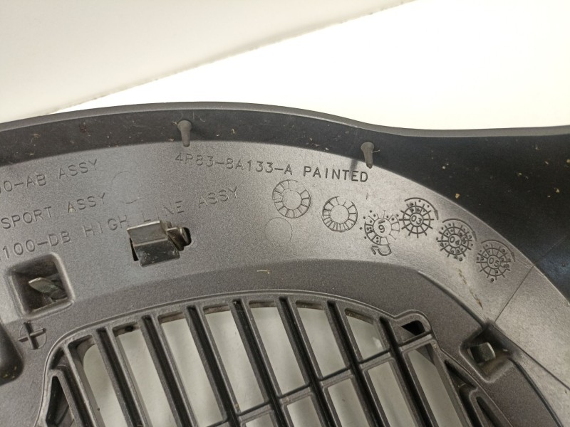 Recambio de rejilla para jaguar s-type ii (x200) 2.7 d referencia OEM IAM 4R838A100AB 4R838A100DB 4R838A100CBW