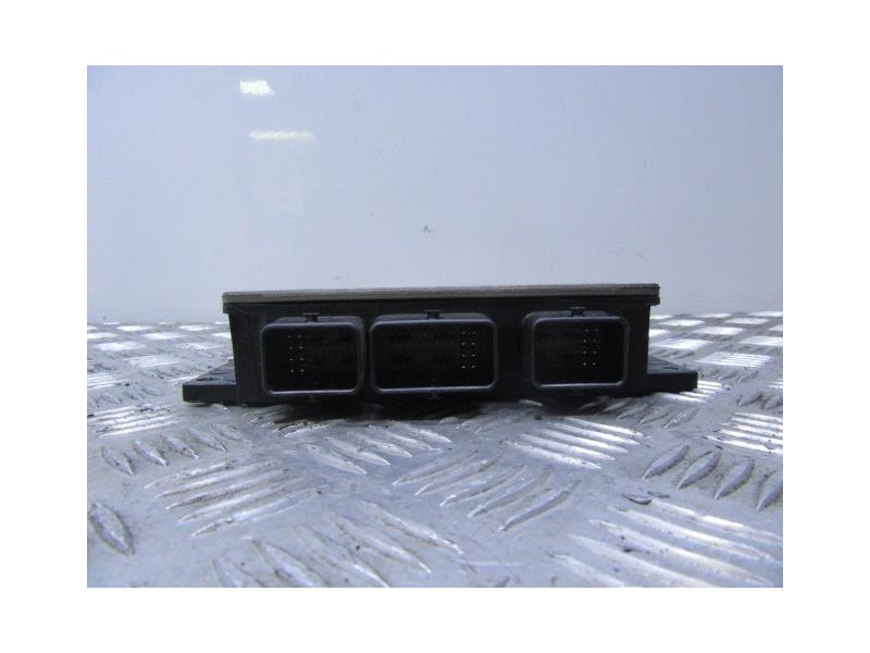 Recambio de centralita : nissan note : 1.5 dci (85,65cv) [2009] para nissan note 1.5 dci referencia OEM IAM 8200911560  