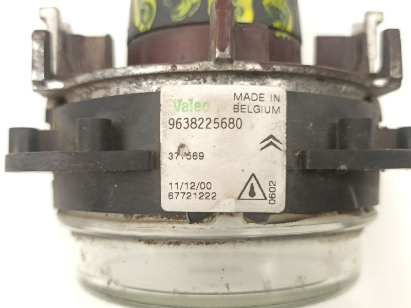 Recambio de antiniebla derecho para citroën xsara picasso (n68) 2.0 hdi referencia OEM IAM 9638225680 377569 
