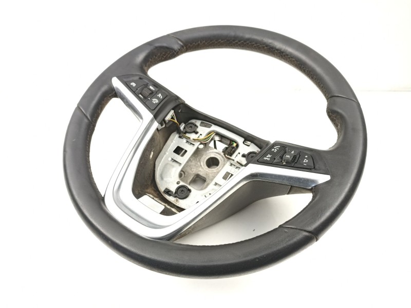 Recambio de volante para opel insignia a (g09) 2.0 cdti (68) referencia OEM IAM 13351029  