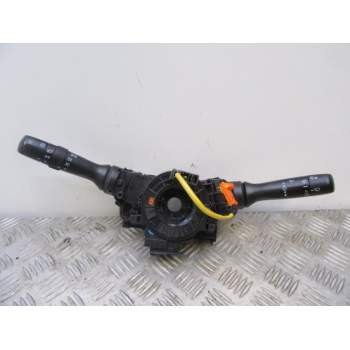 MANDO LUCES Y LIMPIAS 841400D051 