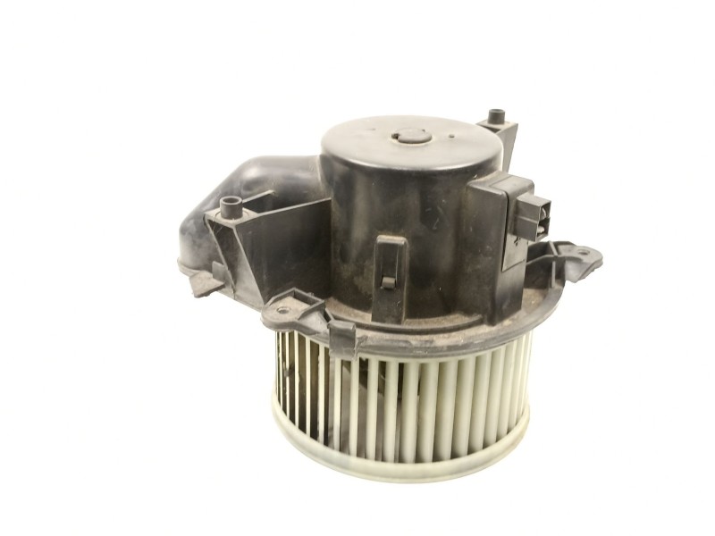 Recambio de motor calefaccion para fiat punto 1.2 g referencia OEM IAM 46723714  