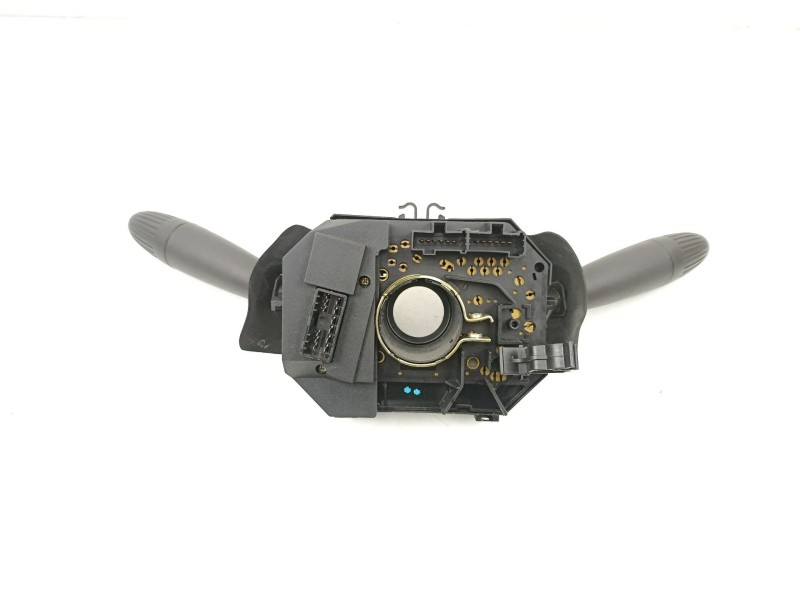 Recambio de mando luces y limpias para fiat punto 1.2 g referencia OEM IAM 735267951  