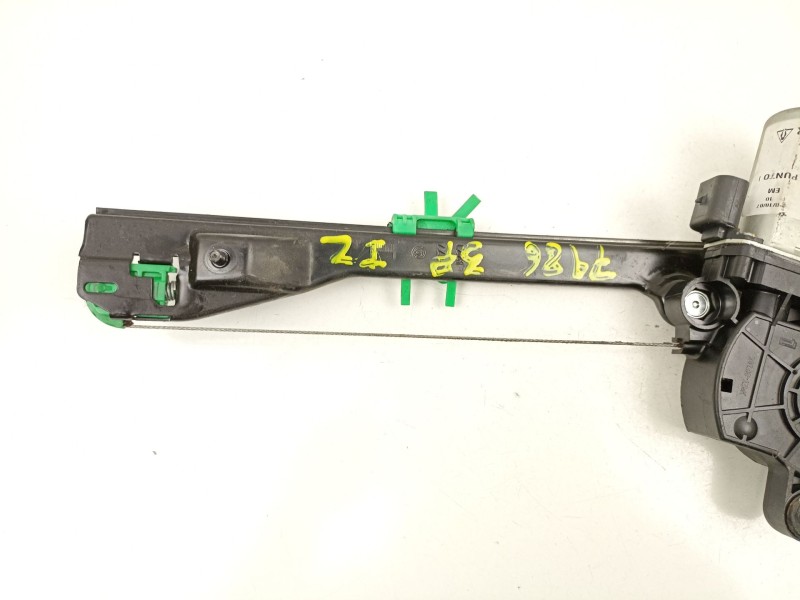 Recambio de elevalunas delantero izquierdo para fiat punto berlina (188) 1.4 referencia OEM IAM 51764550  