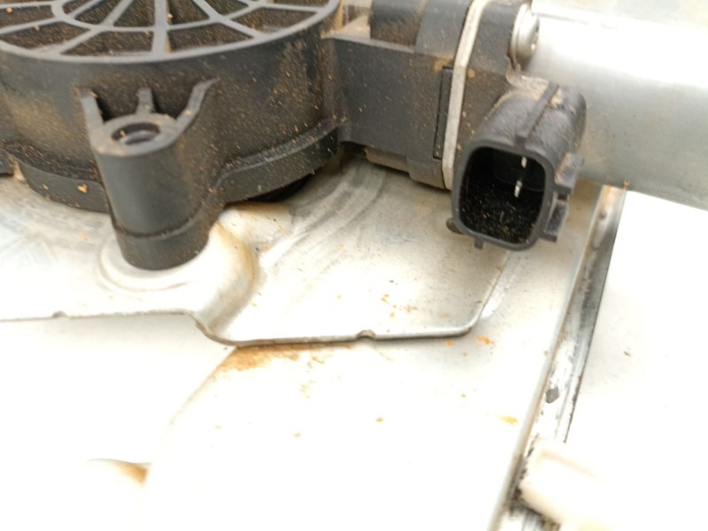 Recambio de elevalunas delantero derecho para dacia duster (hs_) 1.5 dci 4x4 referencia OEM IAM 807206838R  