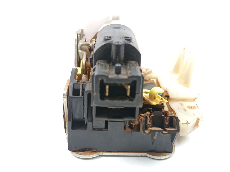 Recambio de cerradura puerta delantera izquierda para dacia duster (hs_) 1.5 dci 4x4 referencia OEM IAM 805038137R  